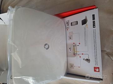 Modem VODAFONE Station Revolution HHG2500 Usato