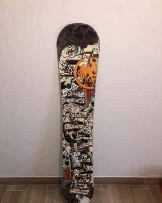 Tavola snowboard Neversummer