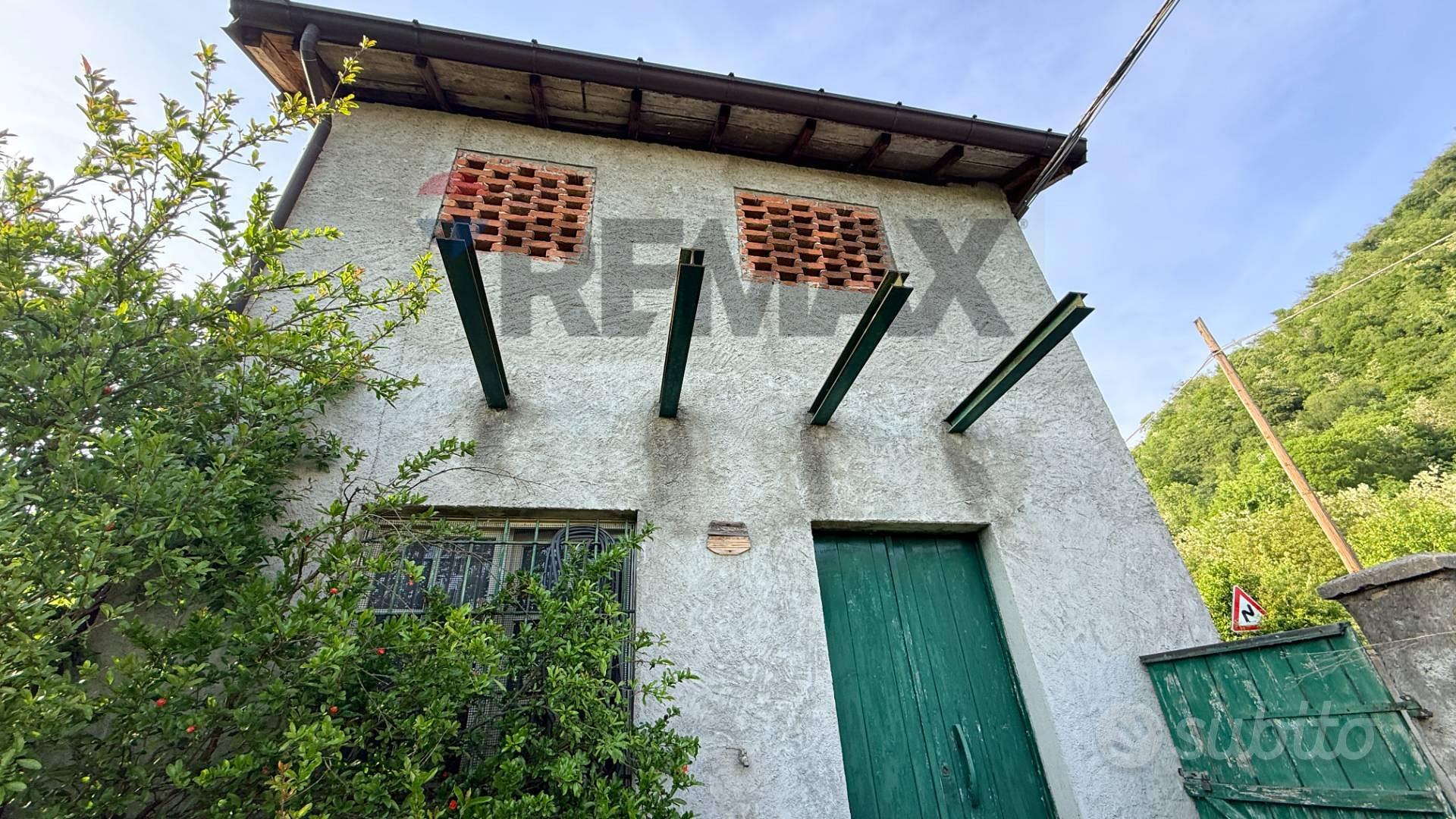 Terreno - Sangiano - Vista 2