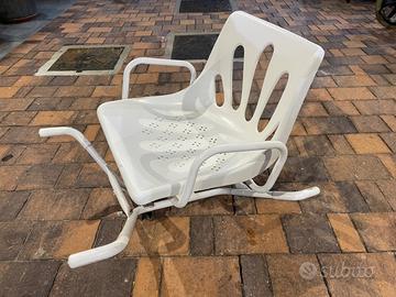 Sedia girevole per vasca da bagno