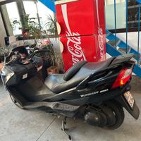 Suzuki Burgman 400 - 2005