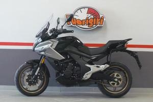 CF Moto MT 700 Parti al nuovo