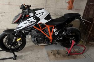 Ktm super duke 1290r