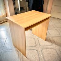Scrivania legno abete studio o ufficio
