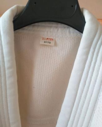 Kimono Keicogi per aikido.