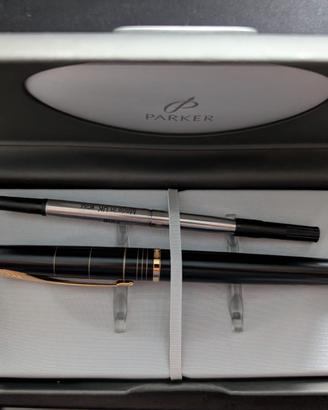 Penna a sfera Parker con Astuccio