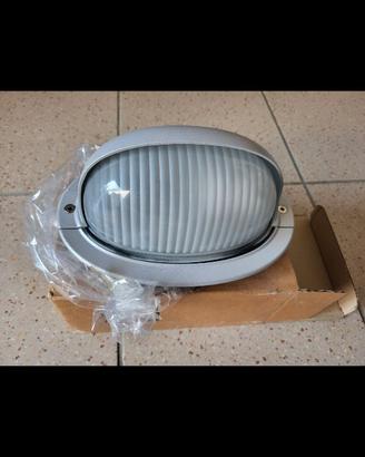 Lampada da parete da esterno