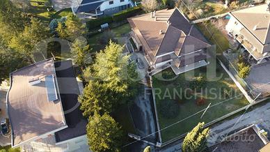 Villa singola L'Aquila [ov300VRG]