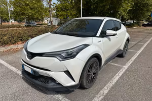 Toyota C-HR 1.8 Hybrid Lounge