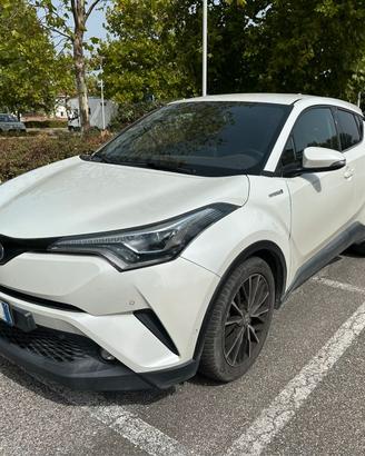 Toyota C-HR 1.8 Hybrid Lounge