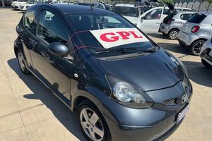 TOYOTA Aygo 1.0 VVT-i 3P. Sol GPL
