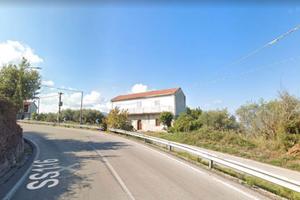 Casa da ristrutturare con terreno