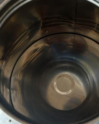 Fusti per olio contenit