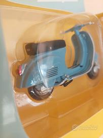 Vespa 90 piaggio vintage in metallo scala 1:18