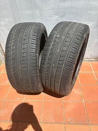 Gomme Estive 245/40ZR19 Austone