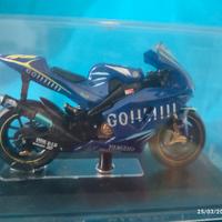 modellino Yamaha YZR M1