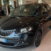 Lancia Ypsilon 1.0 FireFly 5 porte S&S Hybrid Ecoc