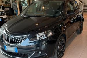Lancia Ypsilon 1.0 FireFly 5 porte S&S Hybrid Ecoc