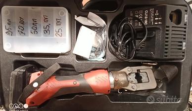 Crimpatrice per capicorda a batteria