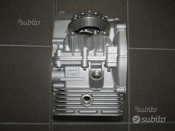 Coppia carter motore nuovi e originali Moto Guzzi