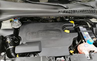 Fiat 500L TD tergicristalli carter cambio