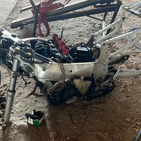Suzuki GSXR 600 srad - JS1AD111100 pezzi ricambio