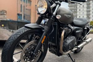 Triumph Street Twin 900
