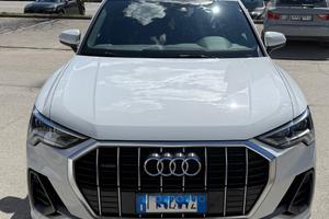 Audi Q3 40 TFSI quattro S line S tronic