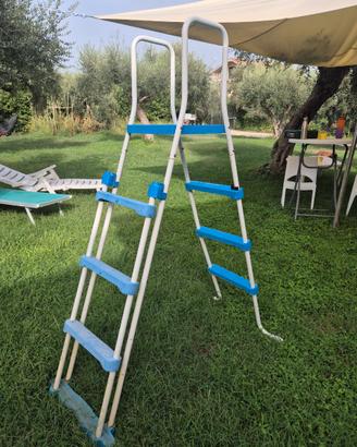Scaletta piscina fuori terra 130