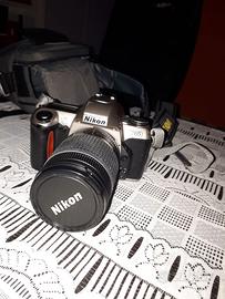 Macchina fotografica Nikon F65