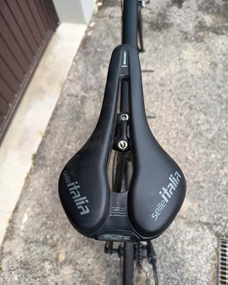 bicicletta da strada 
