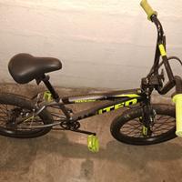 BMX khe