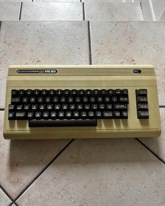 Commodore v20