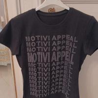 T-shirt nera con strass Motivi 