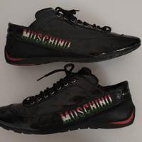 Scarpe in pelle Moschino 