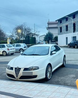 ALFA ROMEO GT 2009