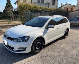 VOLKSWAGEN Golf 7 Var. 1.6 TDI DSG - 2015