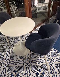 10 tavoli bianchi tulip e 20 sedie