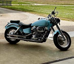 Honda shadow Vendita in Motori a Venezia e provincia