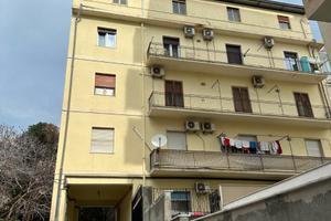 1 piano di 80 m² immobile per investimento