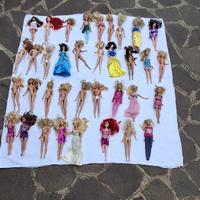 MIGLIORE OFFERENTE!!!Mix Di 36 Barbie