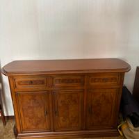 Mobile in legno