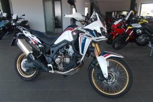 Honda CRF 1000 TRICOLOR DCT