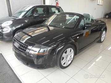 Audi TT Roadster 1.8 T 20V 179 CV cat
