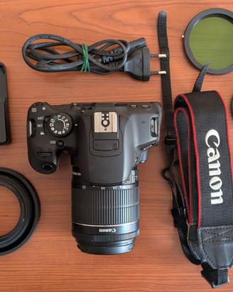 Canon EOS 700d + EFS18-55mm + filtro UV + altro