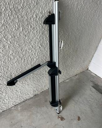 Porta pacchi con porta sci snowboard