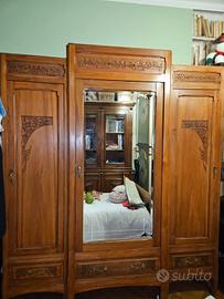 Armadio liberty fine 1800