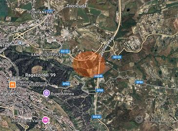 Grande CASALE RUSTICO e 8ha di TERRENO - Agrigento