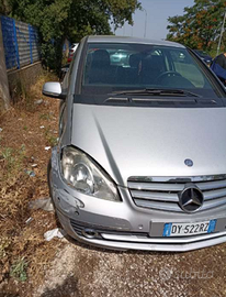 MERCEDES A 180 CDI - RICAMBI/VEICOLO INCIDENTATO