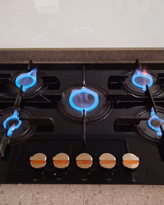 piano cottura gas Hotpoint Ariston direct flame 5F